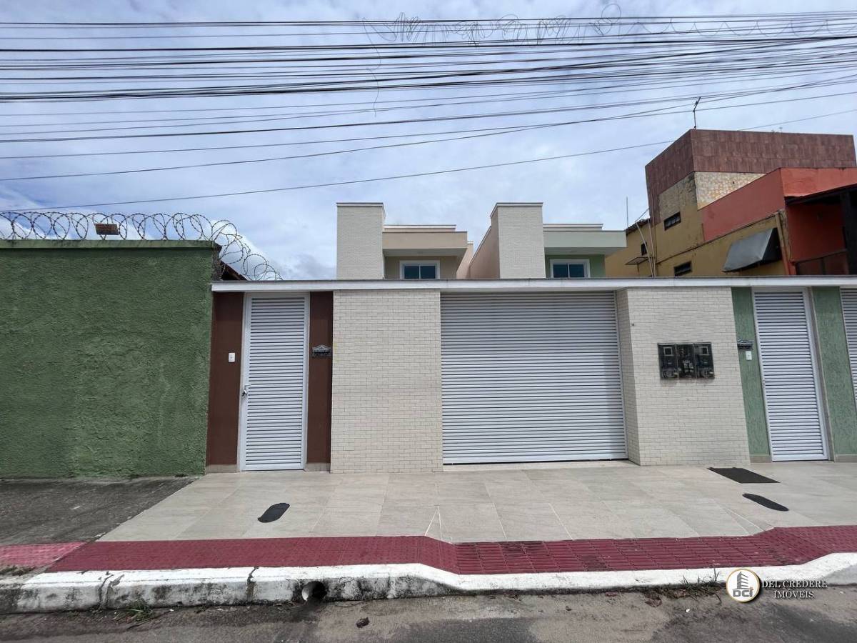 Casa Duplex á venda 3 Quartos sendo 1 suíte, 2 vagas,  gourmet com churrasqueira - Praia do Morro - Guarapari-ES
