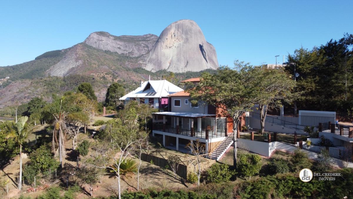 Casa Duplex á venda com 6 suítes - Aracê - Domingos Martins-ES - Del Credere Imóveis