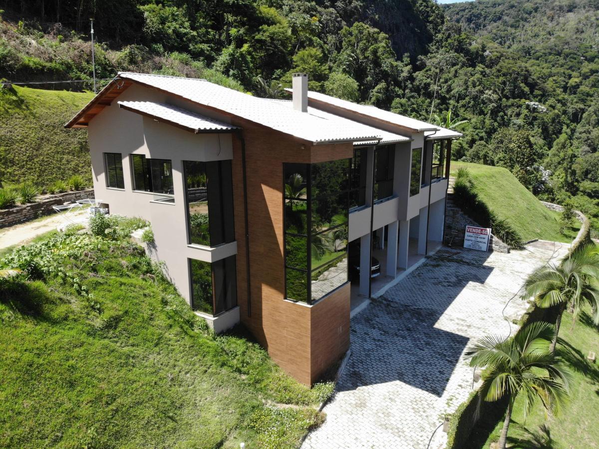 Mansão à venda  3 Suítes com 400m² em Vargem Alta/ ES - Del Credere Imóveis