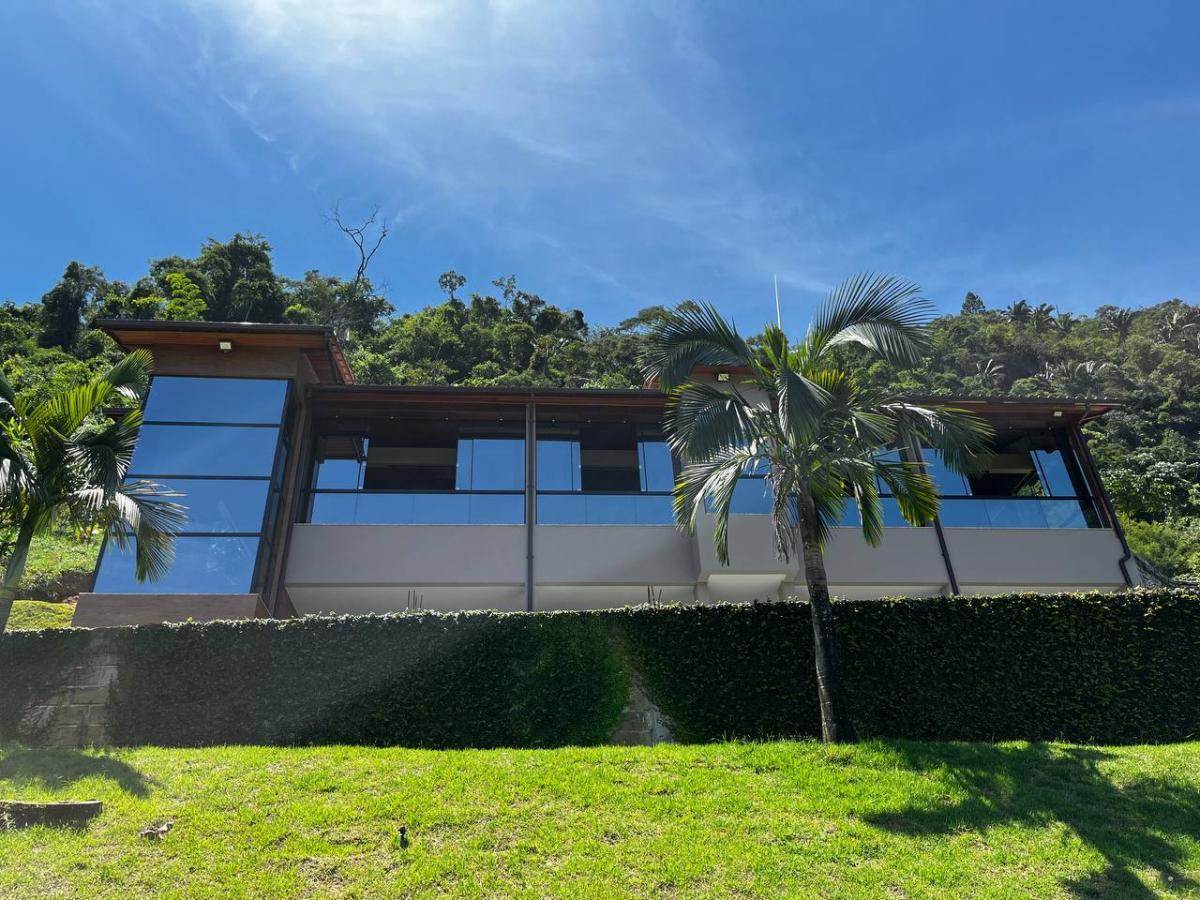 Mansão à venda  3 Suítes com 400m² em Vargem Alta/ ES - Del Credere Imóveis