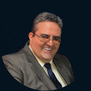 Corretor - Alexander Faria Rodrigues